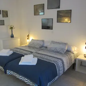 Rc Minerva Apartment